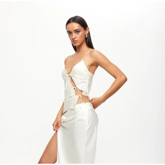 Lioness- MARIAH CAMI | CORNSILK C9 - Picture 4 of 8